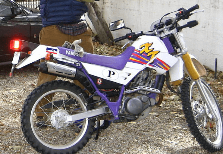Yamaha XT550 bike